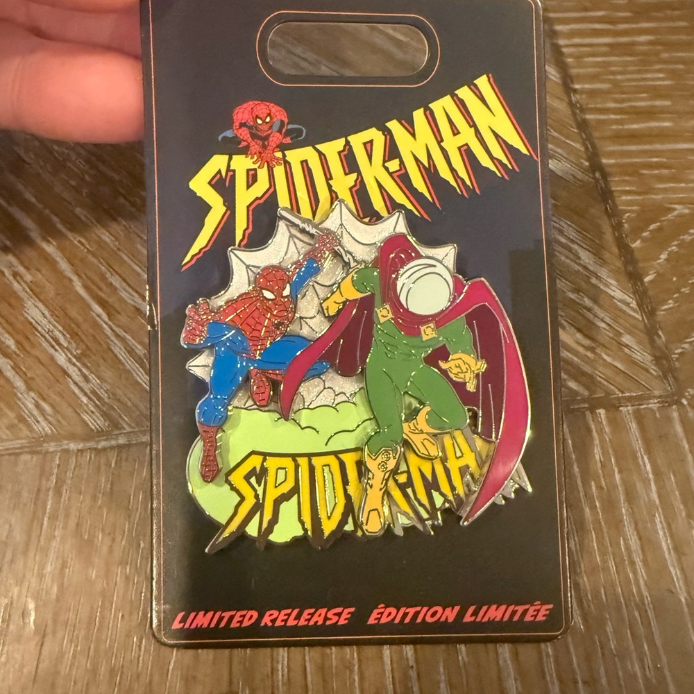 NWT Limited Release Spider-Man And Mysterio Disney Trading Pin Animated Series